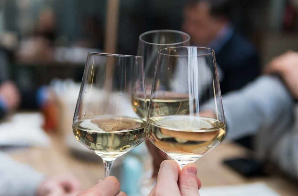 Wine Tips: How to chill white wine quickly